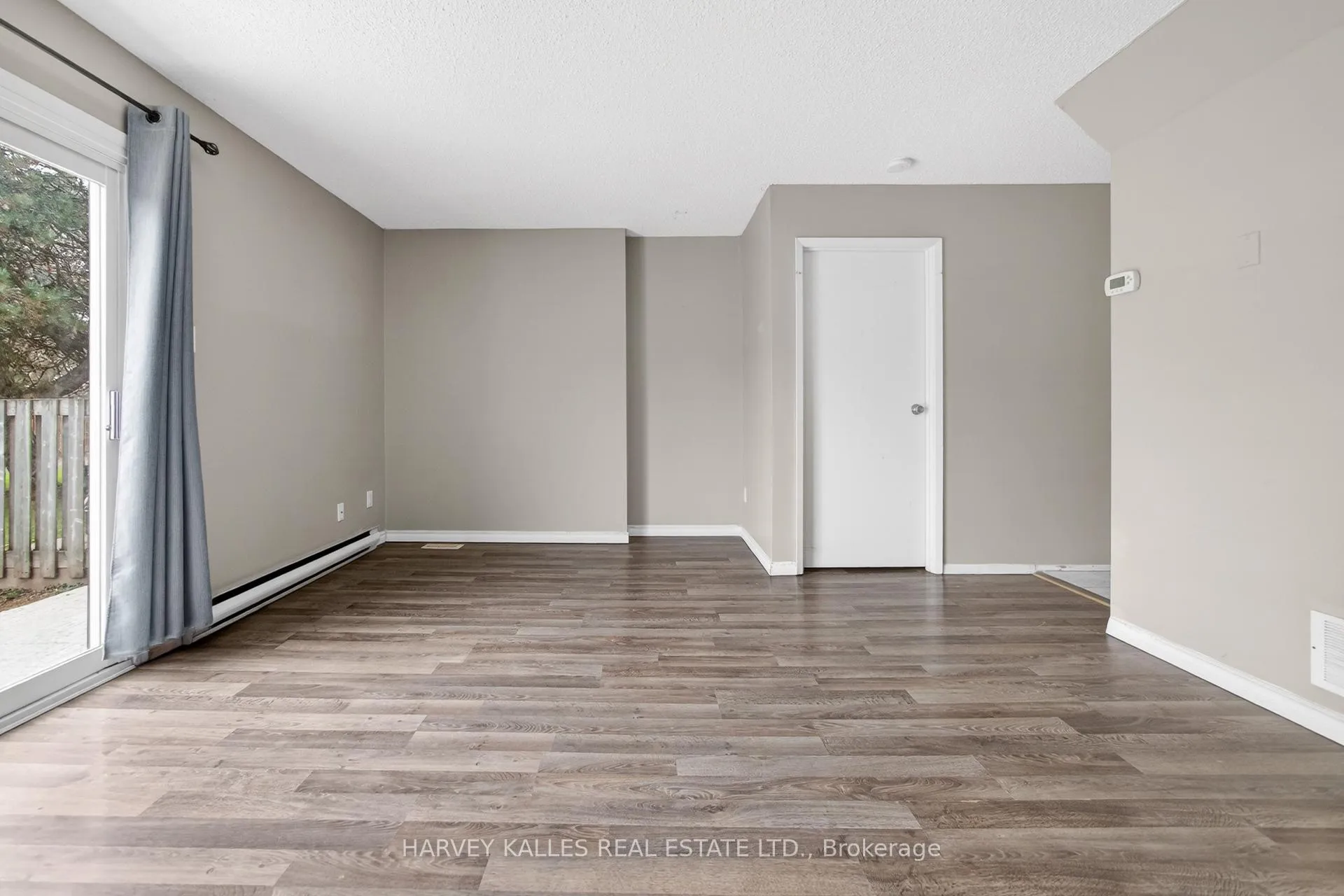 Photo 11 of Unit 56, 135 Chalmers Street S, Cambridge — HOMEH