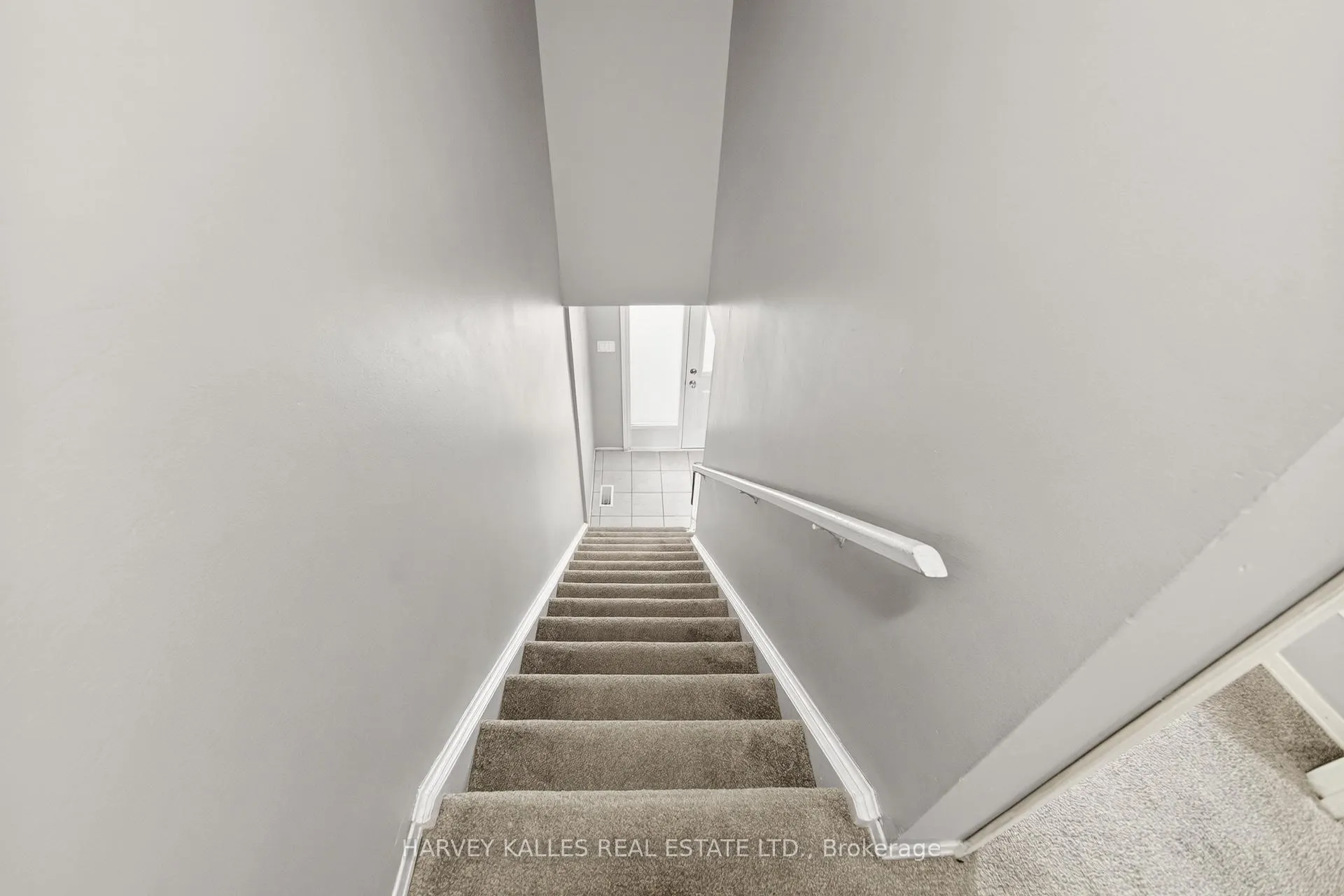 Photo 18 of Unit 56, 135 Chalmers Street S, Cambridge — HOMEH
