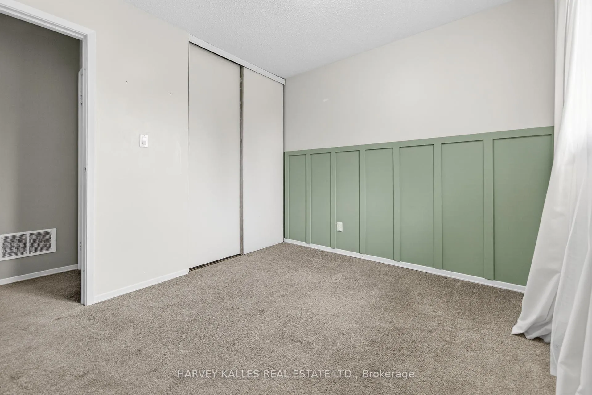 Photo 21 of Unit 56, 135 Chalmers Street S, Cambridge — HOMEH