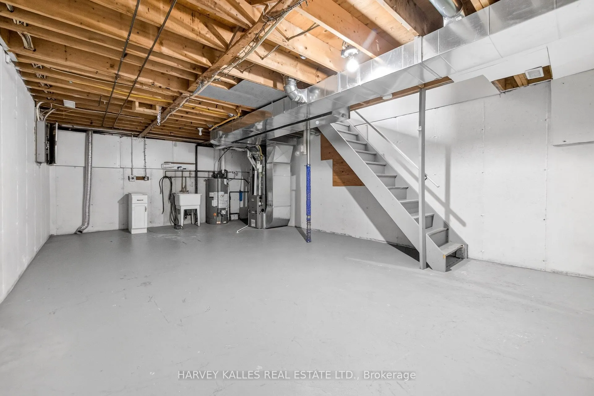 Photo 32 of Unit 56, 135 Chalmers Street S, Cambridge — HOMEH