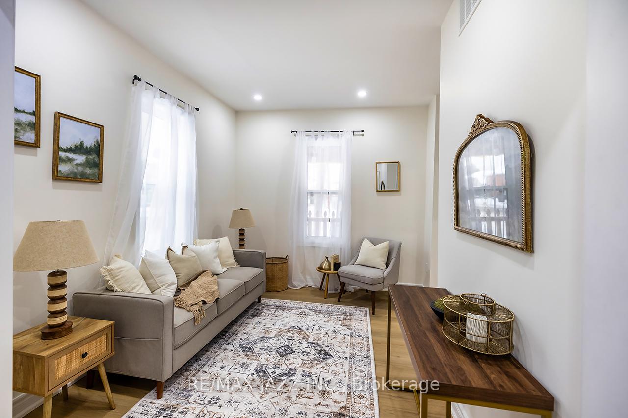 Photo 5 of 297 Westcott Street, Peterborough, Town Ward 3 — HOMEH