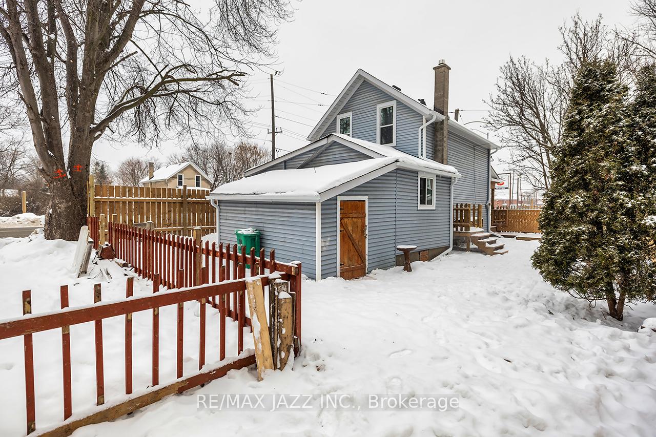 Photo 33 of 297 Westcott Street, Peterborough, Town Ward 3 — HOMEH