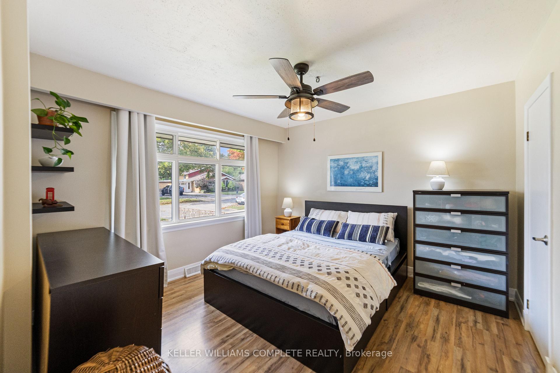 Photo 6 of 11 Calgary Avenue, Guelph, St. George's — HOMEH
