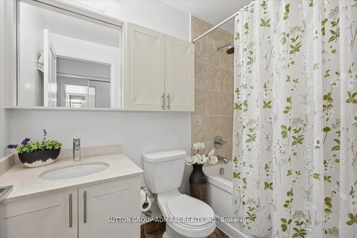 Photo 16 of Unit 204, 95 North Park Road, Vaughan, Beverley Glen — HOMEH