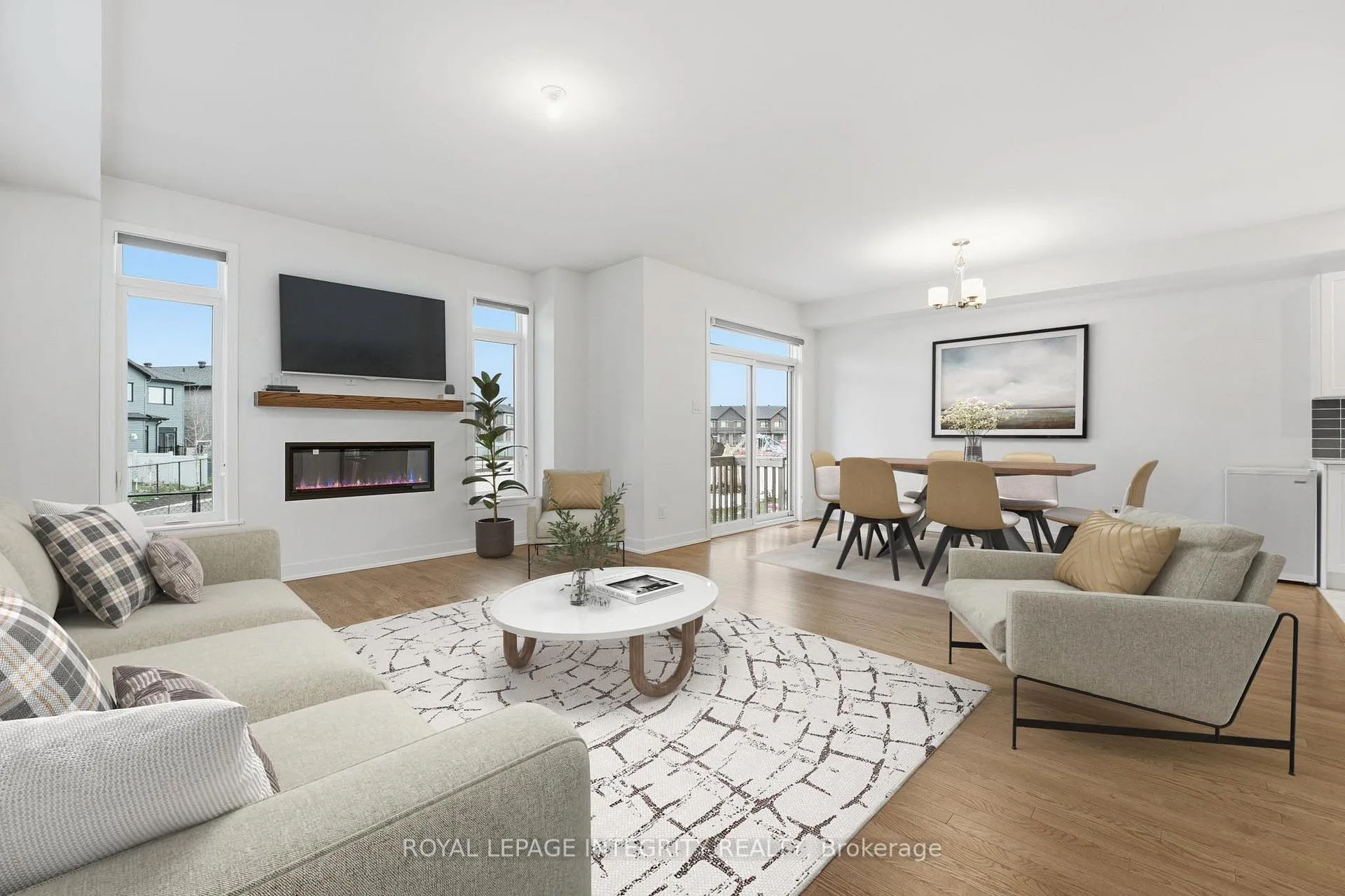 Photo 9 of 352 Monticello Avenue, Ottawa, Kanata - Emerald Meadows/Trailwest — HOMEH