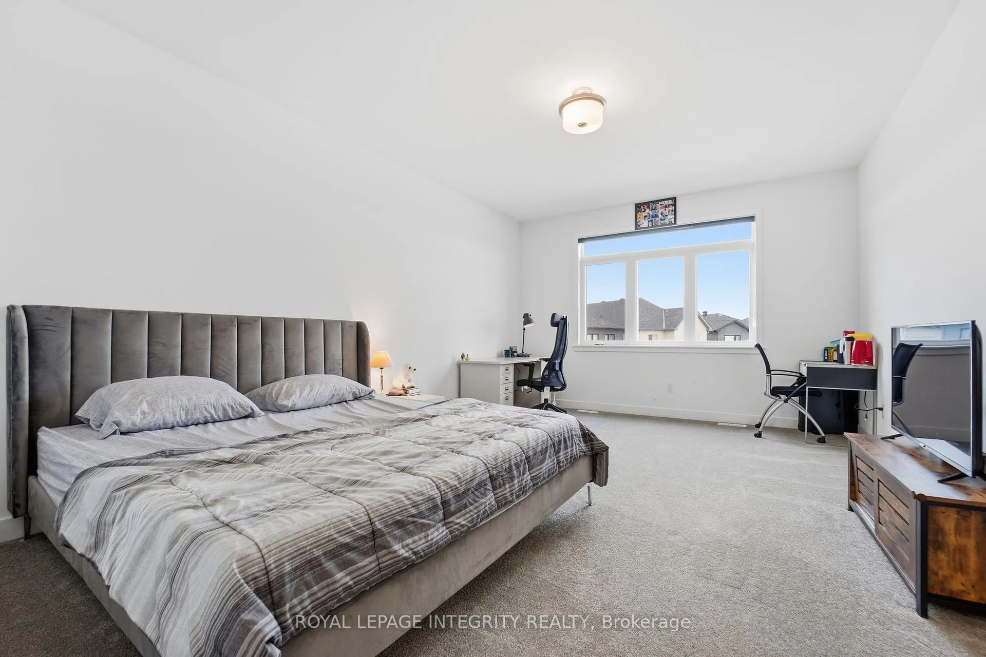 Photo 13 of 352 Monticello Avenue, Ottawa, Kanata - Emerald Meadows/Trailwest — HOMEH