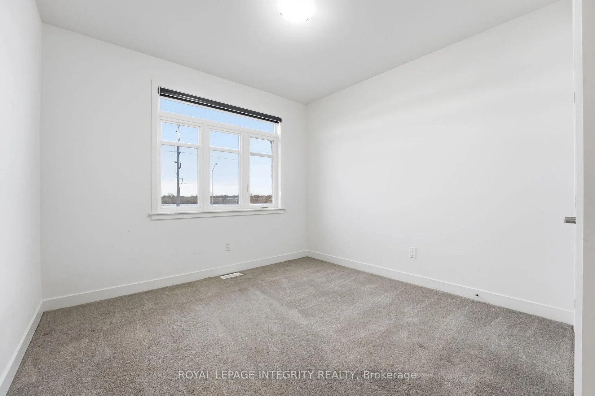 Photo 23 of 352 Monticello Avenue, Ottawa, Kanata - Emerald Meadows/Trailwest — HOMEH