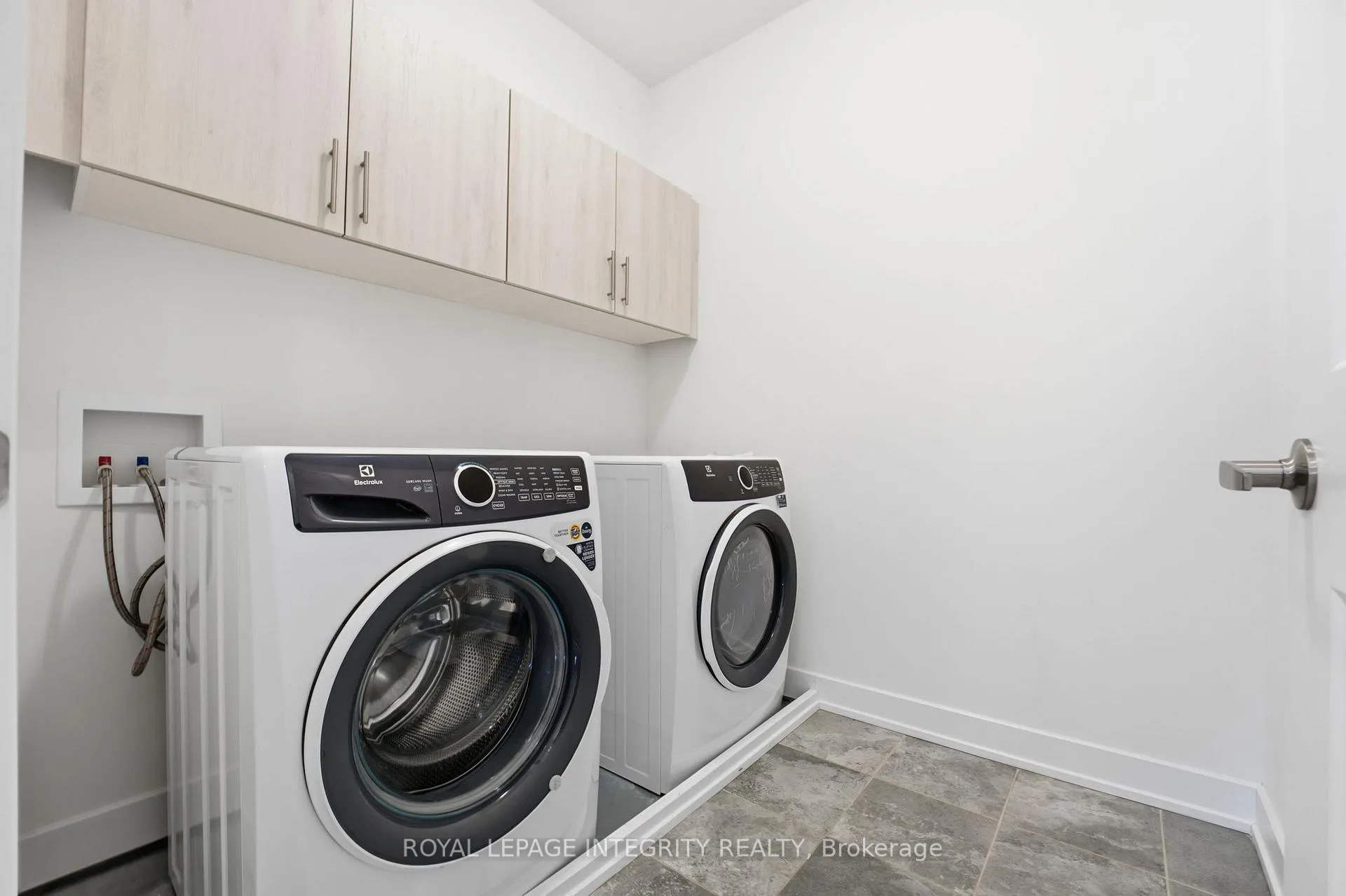 Photo 26 of 352 Monticello Avenue, Ottawa, Kanata - Emerald Meadows/Trailwest — HOMEH