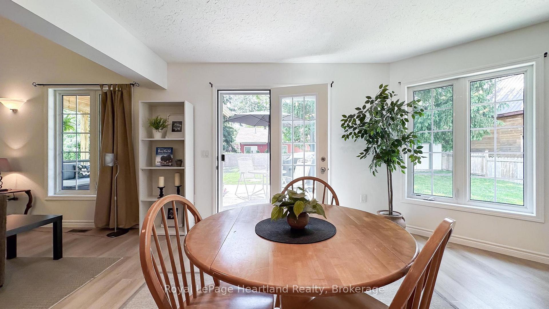Photo 25 of 11 William Street, Bluewater, Bayfield — HOMEH
