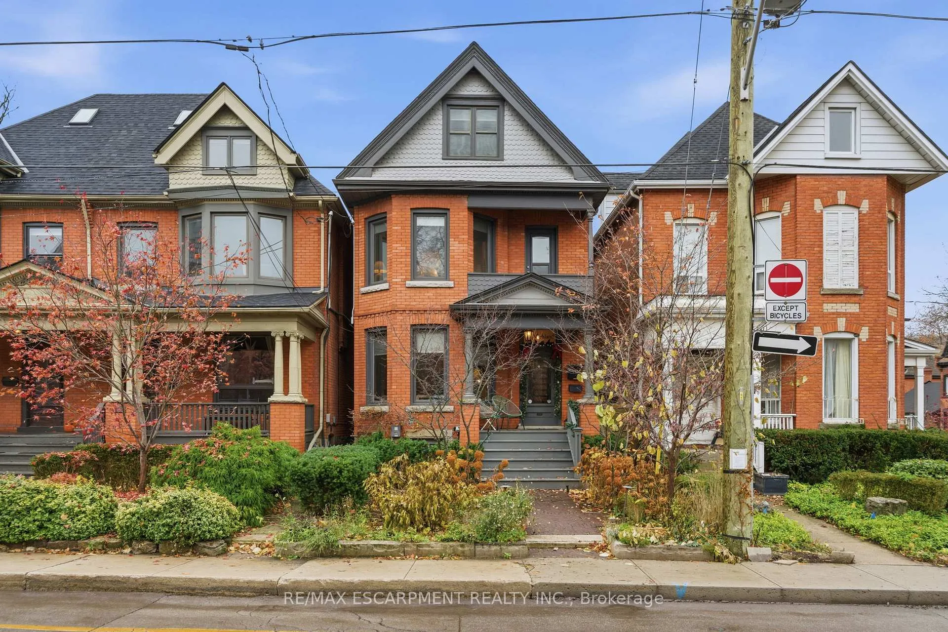 Front of 141 Markland Street