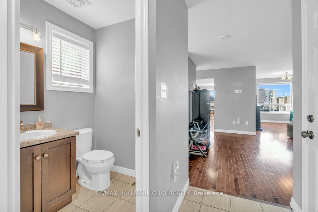 Photo 5 of 3 Davison Drive, Guelph, Grange Road — HOMEH