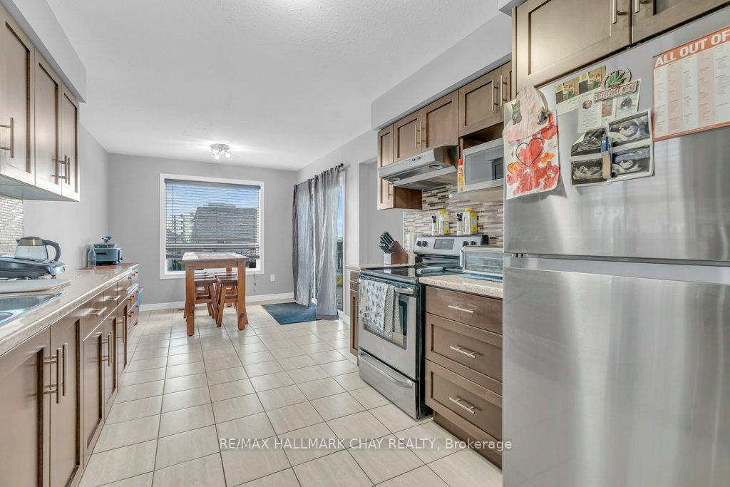 Photo 14 of 3 Davison Drive, Guelph, Grange Road — HOMEH
