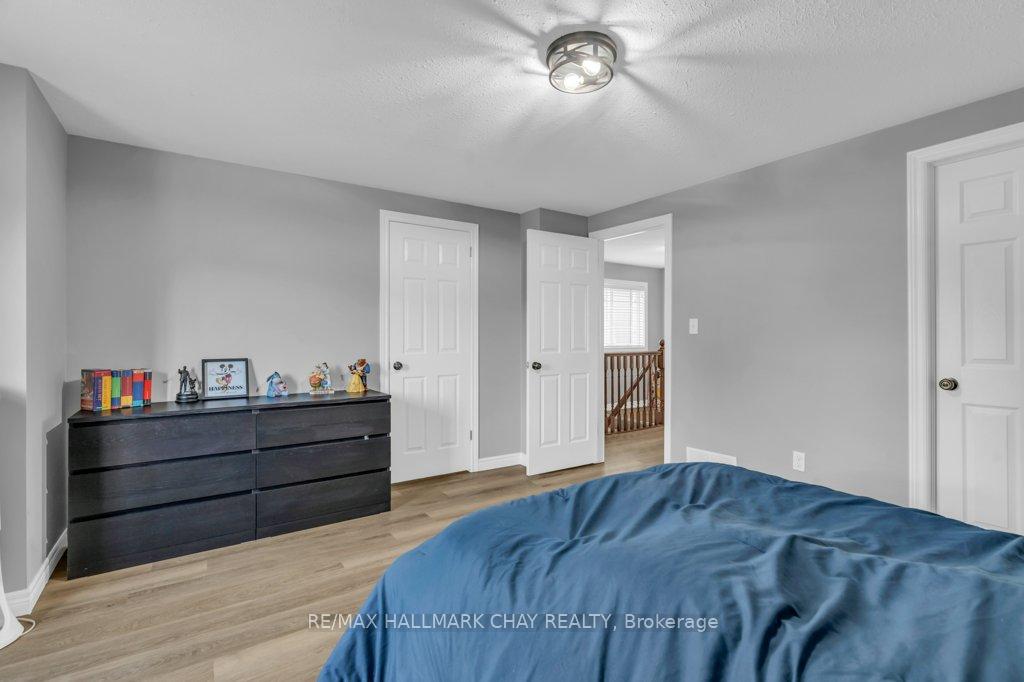 Photo 18 of 3 Davison Drive, Guelph, Grange Road — HOMEH
