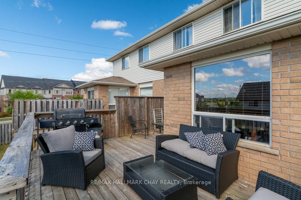 Photo 35 of 3 Davison Drive, Guelph, Grange Road — HOMEH