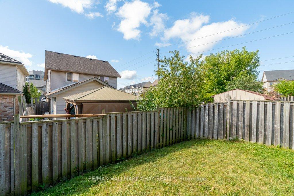 Photo 38 of 3 Davison Drive, Guelph, Grange Road — HOMEH