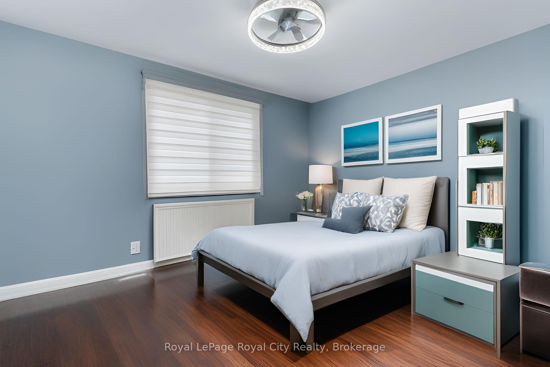 Photo 23 of 19 Burton Road, Guelph, Willow West/Sugarbush/West Acres — HOMEH