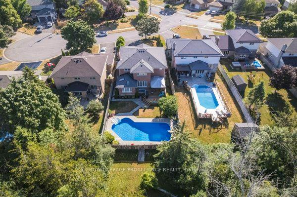 Front of 4 Queensboro Court