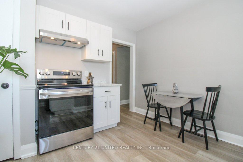 Photo 10 of 251 Mcgill Street, Peterborough, Otonabee Ward 1 — HOMEH