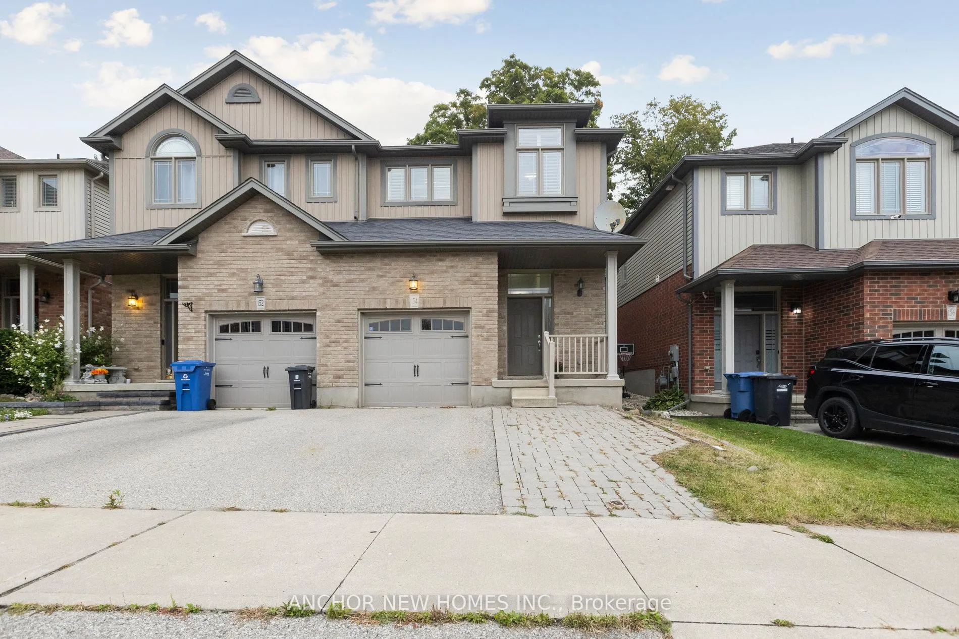 Photo 1 of 154 Kemp Crescent, Guelph, Grange Road — HOMEH