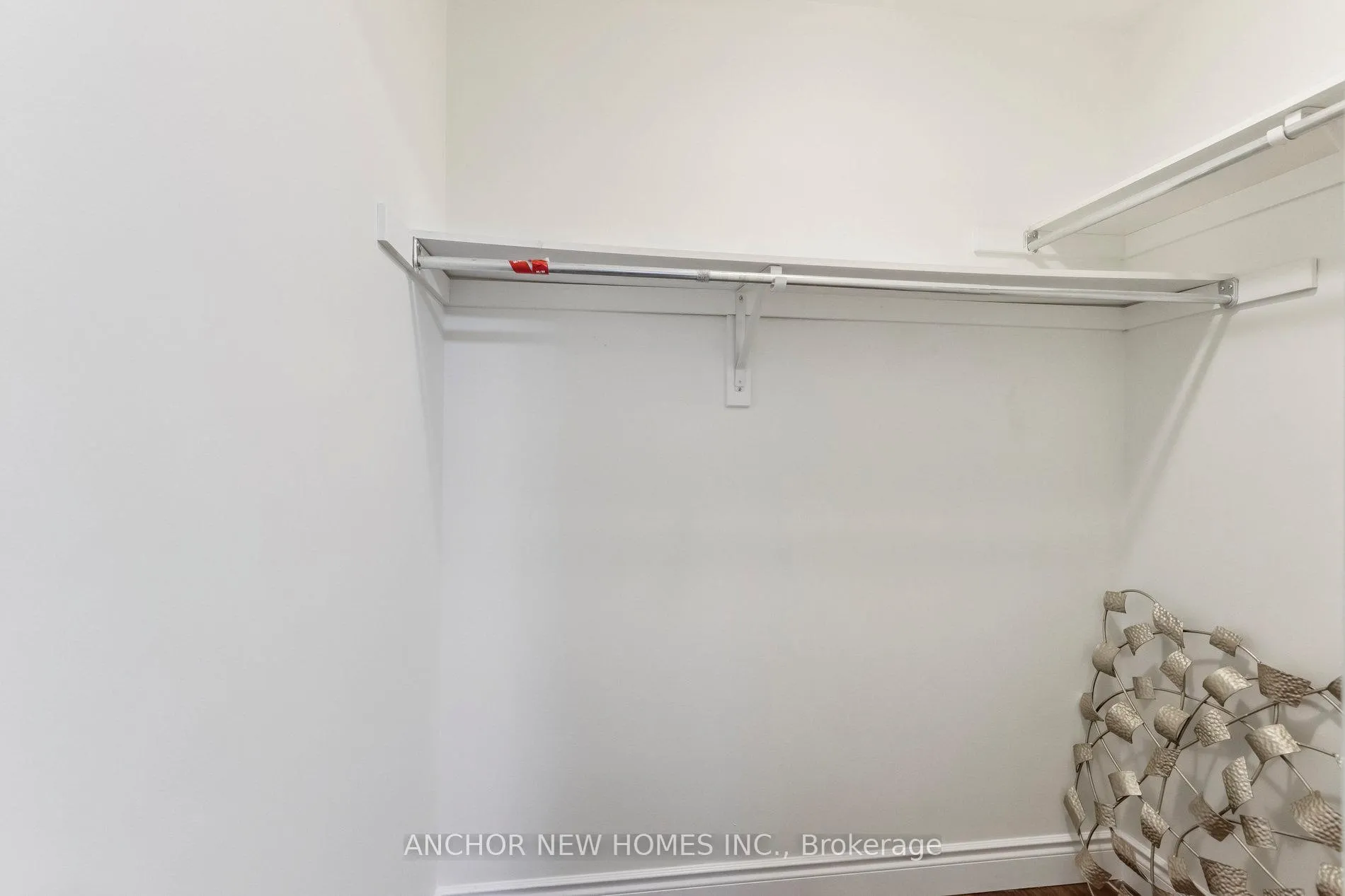 Photo 32 of 154 Kemp Crescent, Guelph, Grange Road — HOMEH