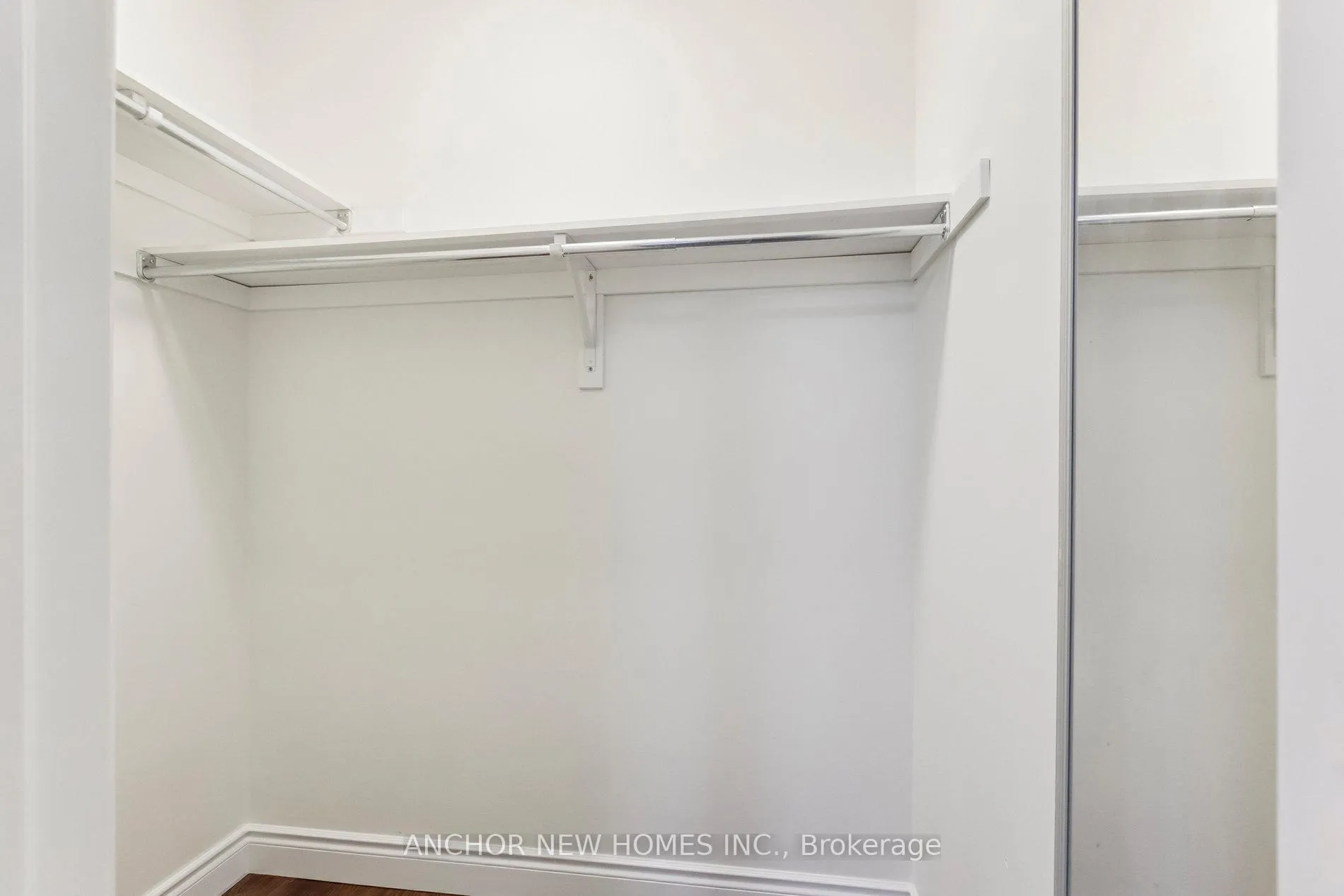 Photo 35 of 154 Kemp Crescent, Guelph, Grange Road — HOMEH