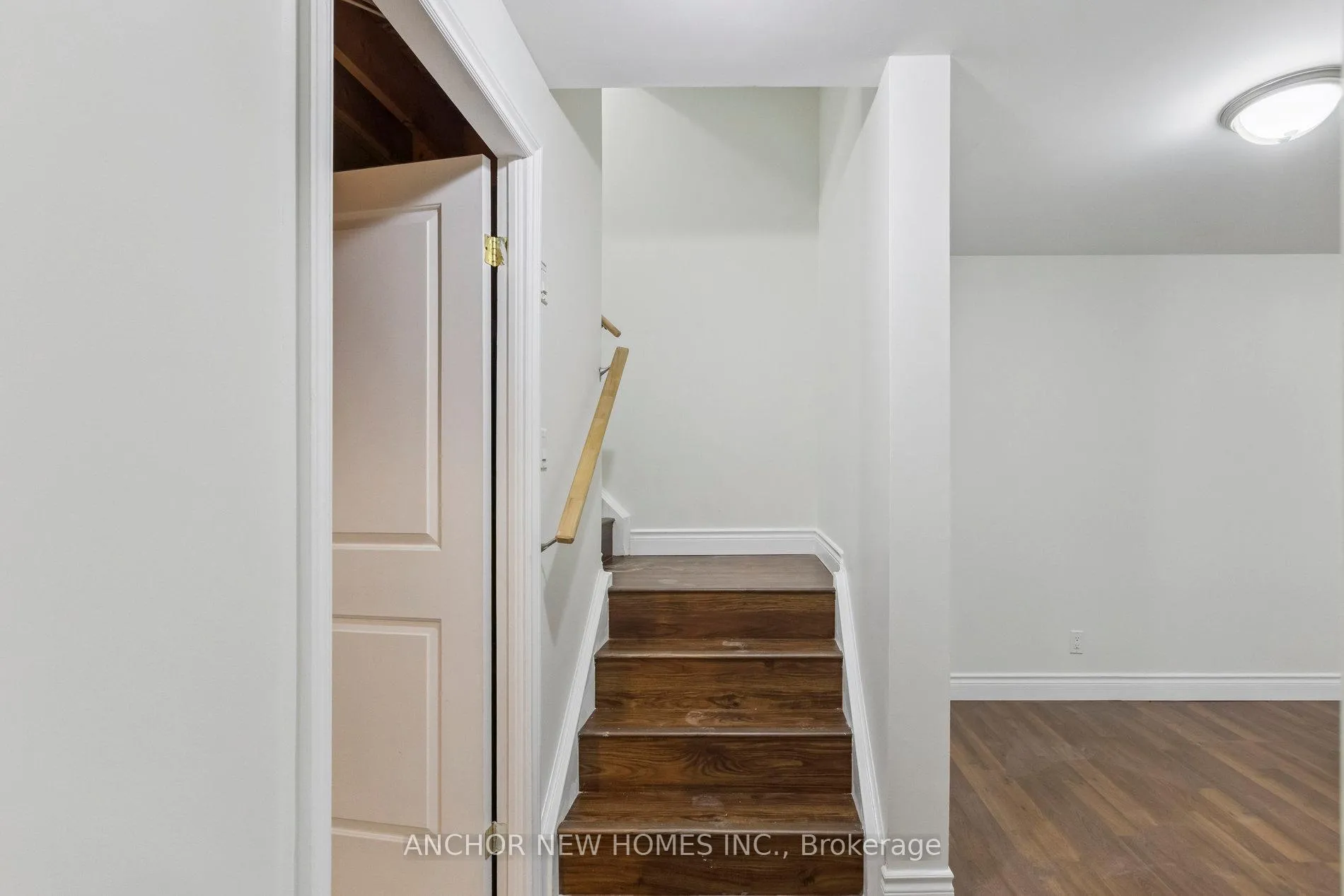Photo 38 of 154 Kemp Crescent, Guelph, Grange Road — HOMEH