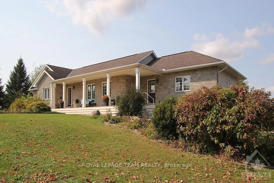 Photo 2 of 5705 Lombardy Drive, Ottawa, Osgoode — HOMEH