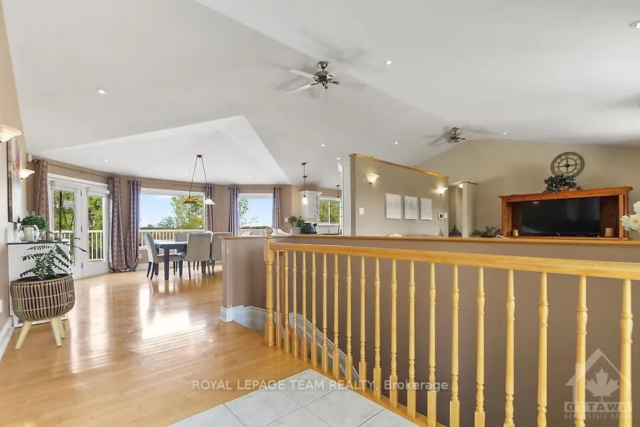 Photo 4 of 5705 Lombardy Drive, Ottawa, Osgoode — HOMEH