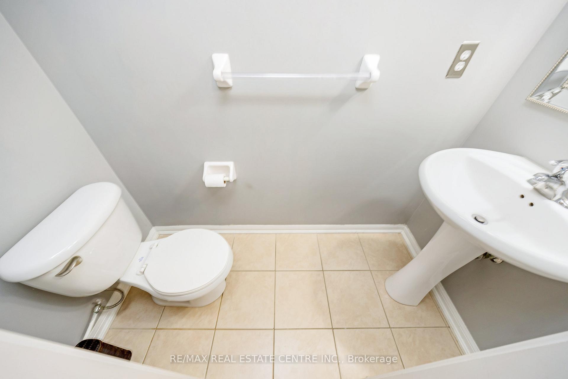 Photo 9 of Unit 100, 620 Ferguson Drive, Milton, Beaty — HOMEH