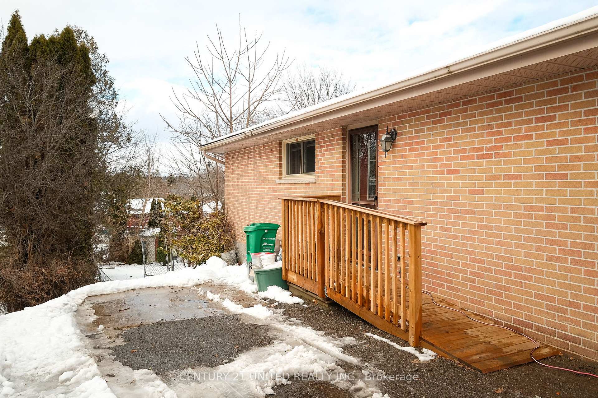 Photo 24 of 569 River Road S, Peterborough, Ashburnham Ward 4 — HOMEH