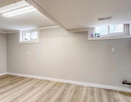 Photo 38 of 53 Freeman Avenue, Guelph, Riverside Park — HOMEH