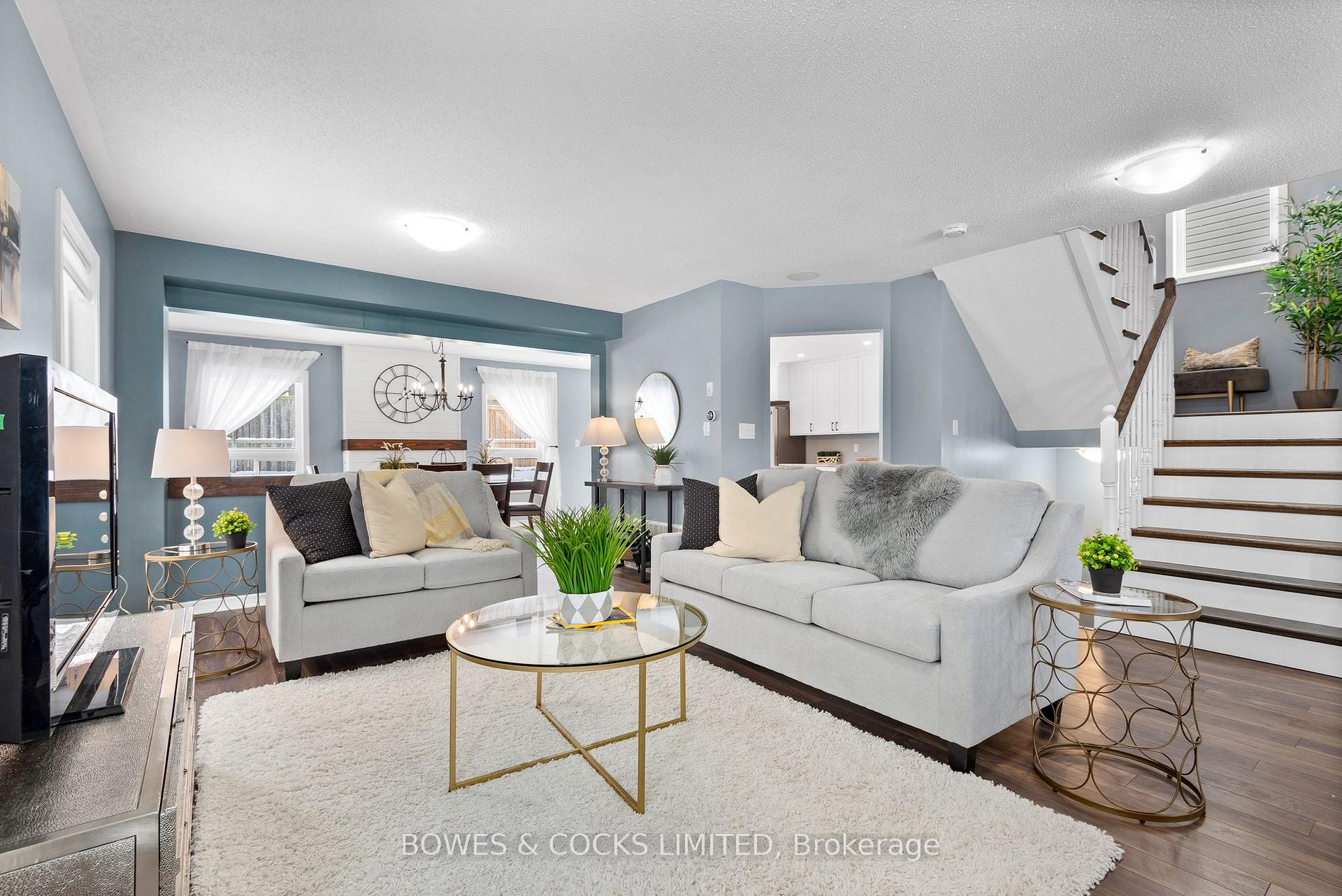 Photo 10 of 724 Tully Crescent, Peterborough, Monaghan Ward 2 — HOMEH