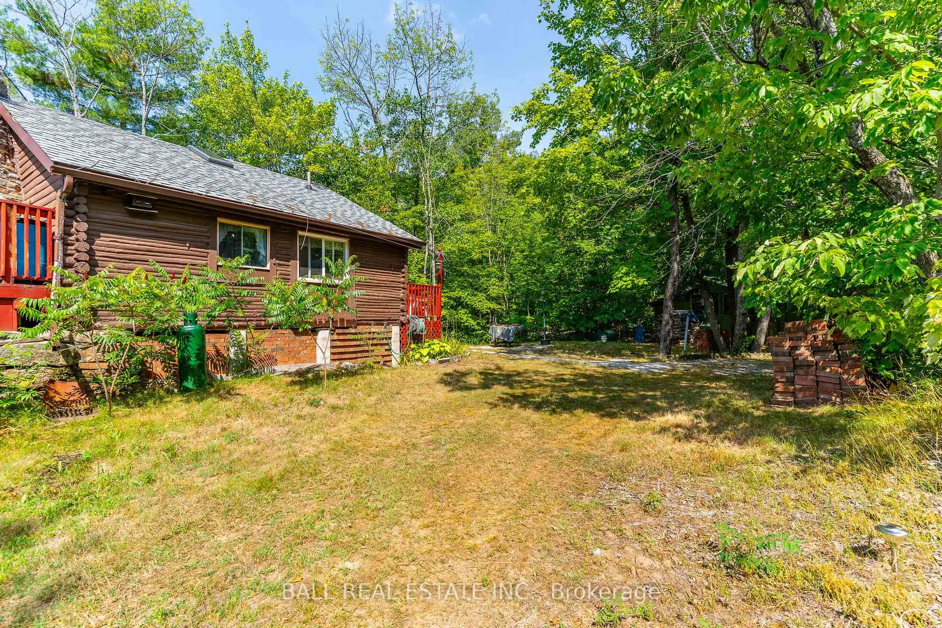 Photo 29 of 1017 Ewles Drive, Minden Hills, Lutterworth — HOMEH
