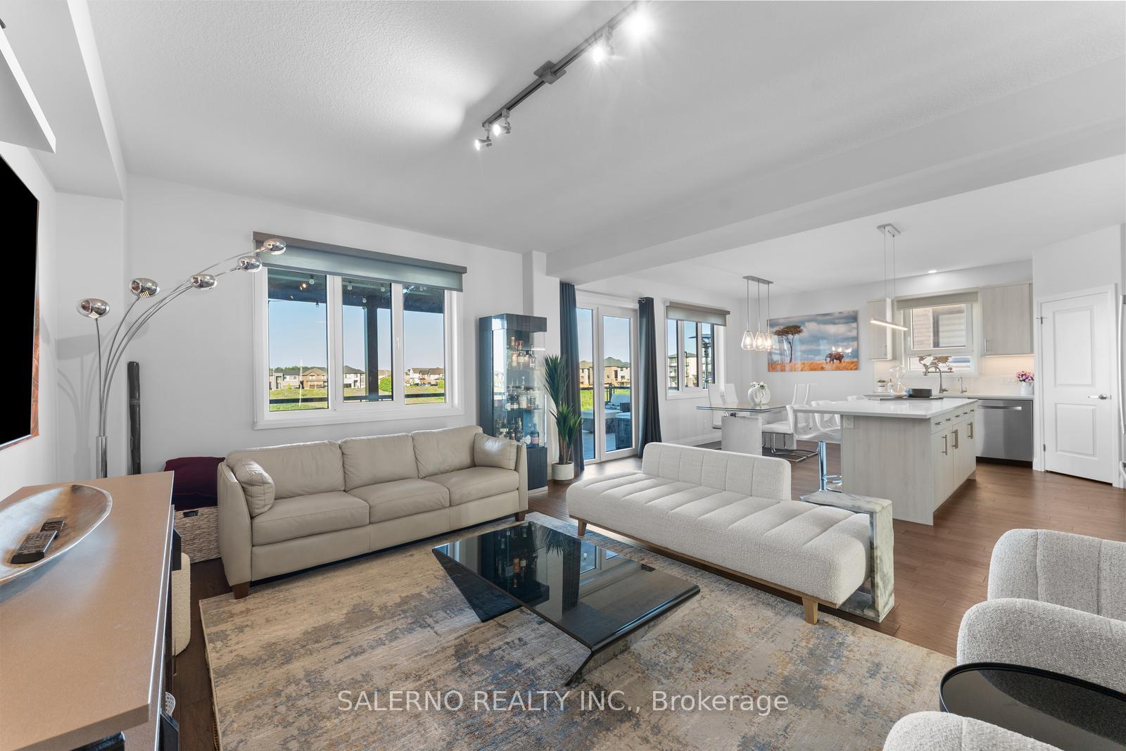 Photo 8 of 54 Grandville Circle, Brant, Paris — HOMEH