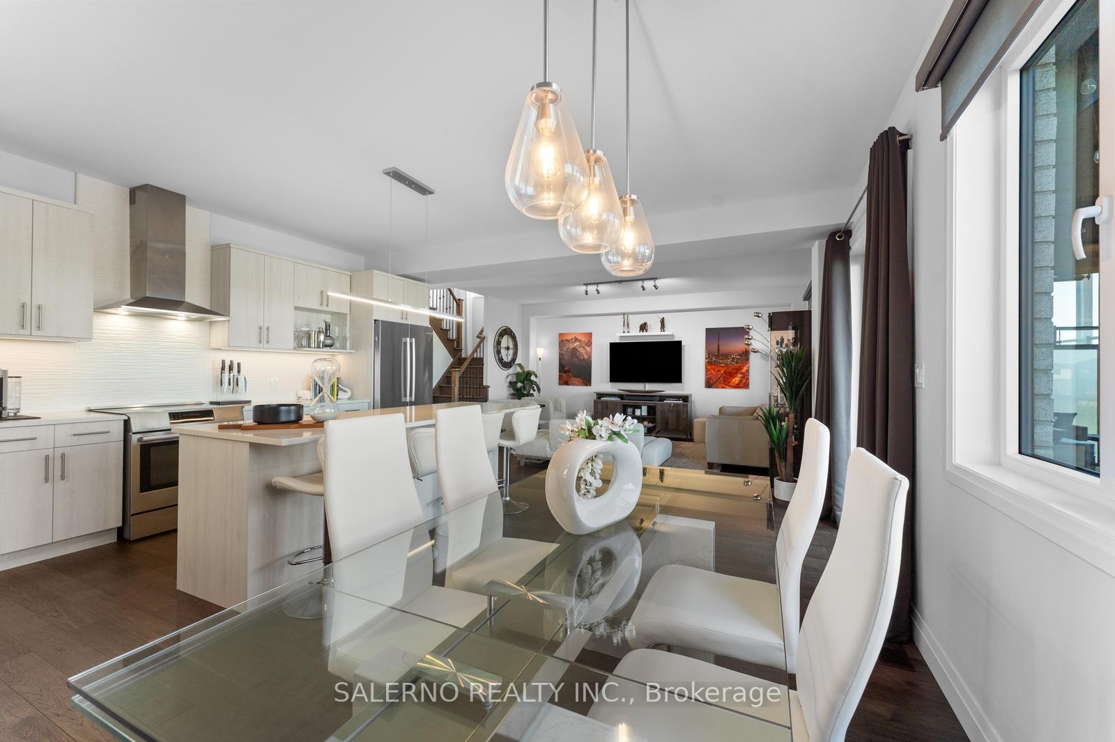 Photo 17 of 54 Grandville Circle, Brant, Paris — HOMEH
