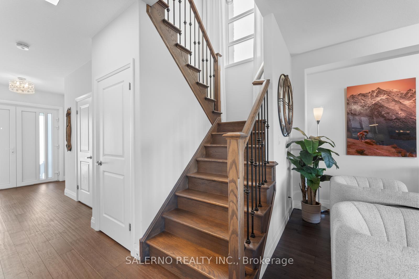 Photo 20 of 54 Grandville Circle, Brant, Paris — HOMEH