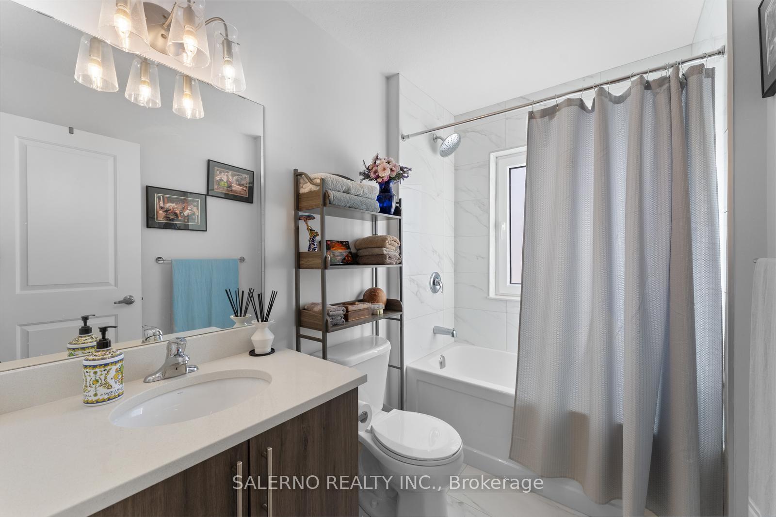 Photo 32 of 54 Grandville Circle, Brant, Paris — HOMEH