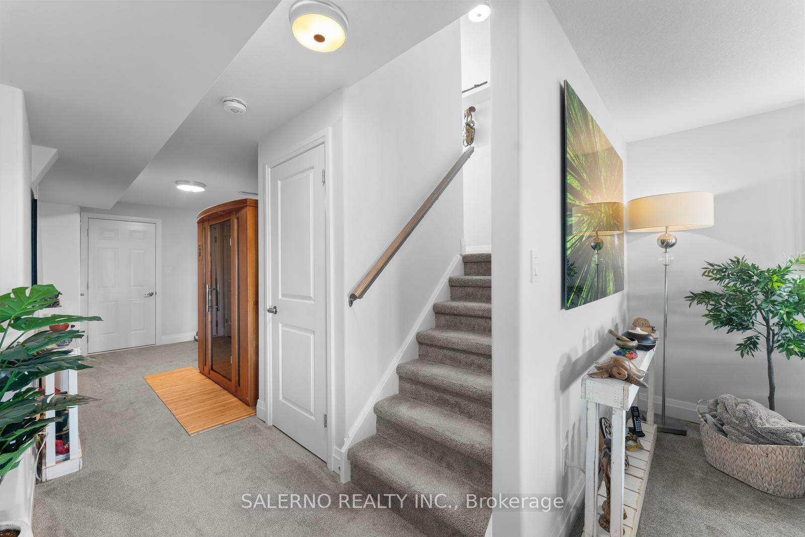 Photo 33 of 54 Grandville Circle, Brant, Paris — HOMEH
