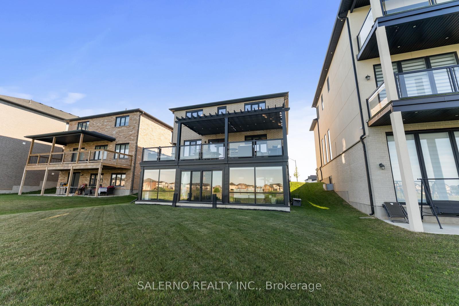 Photo 47 of 54 Grandville Circle, Brant, Paris — HOMEH