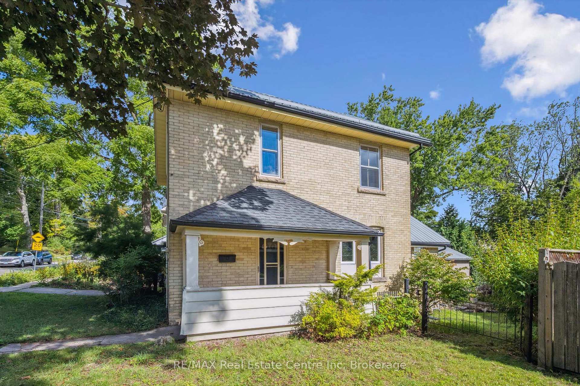 Photo 1 of 123 Dufferin Street, Guelph, Exhibition Park — HOMEH