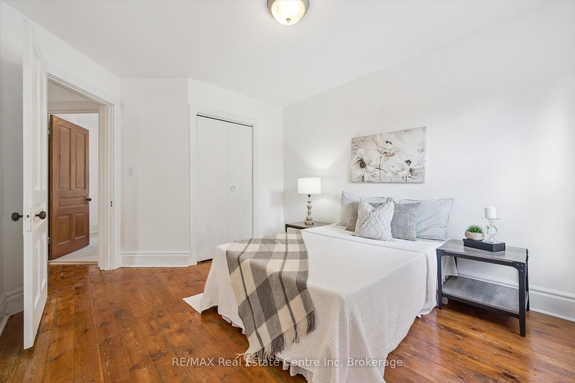Photo 15 of 123 Dufferin Street, Guelph, Exhibition Park — HOMEH