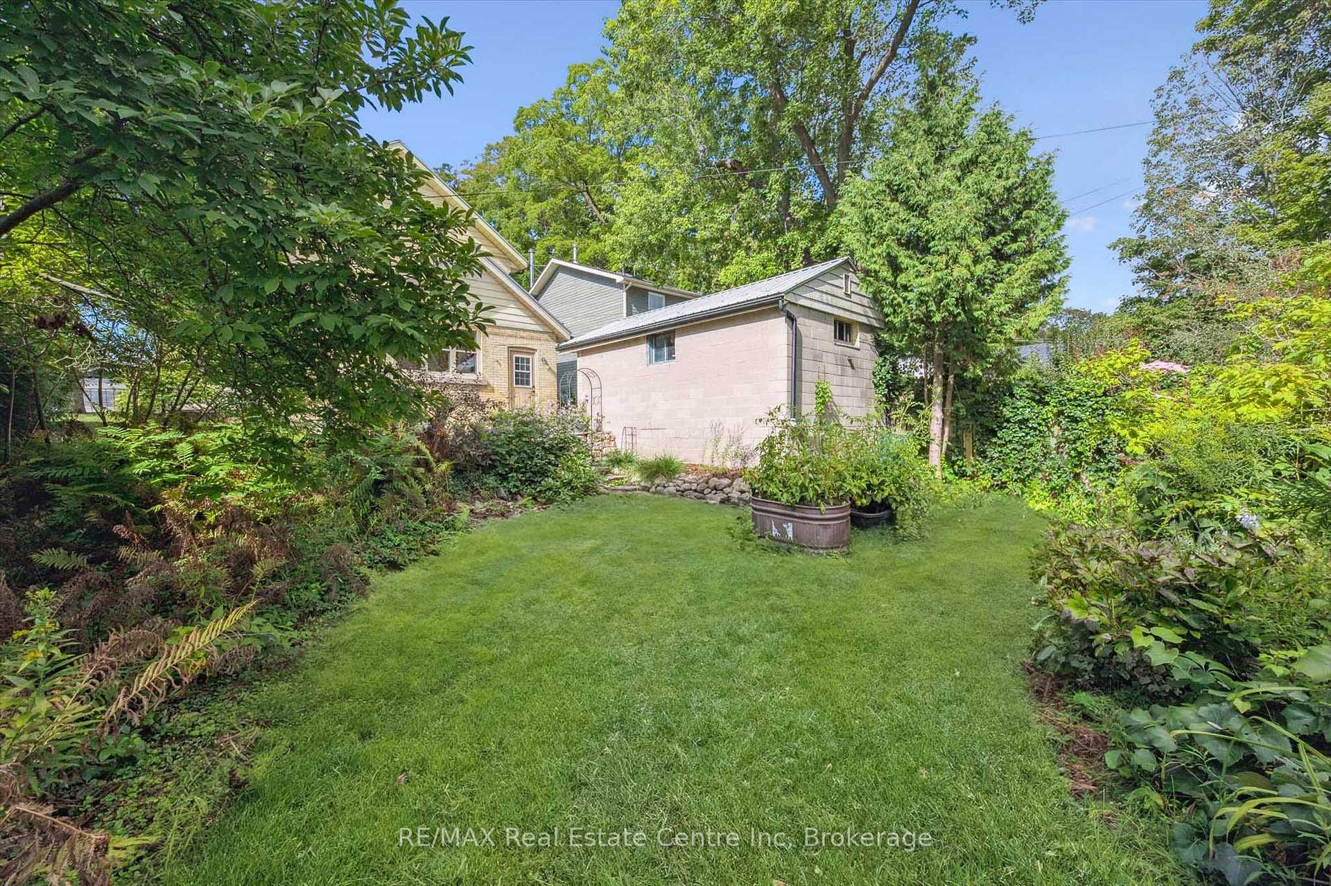 Photo 20 of 123 Dufferin Street, Guelph, Exhibition Park — HOMEH