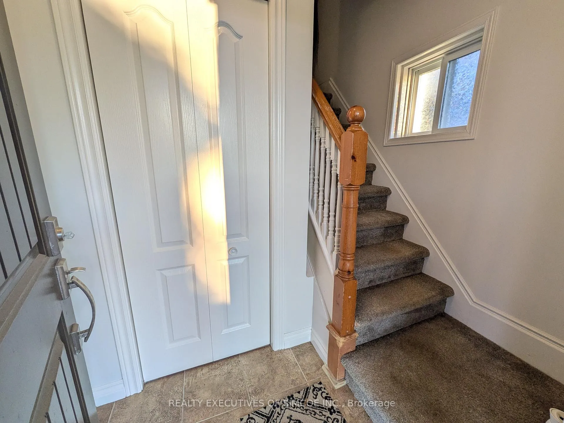 Photo 33 of 127 Innisfil Street, Barrie, Sanford — HOMEH