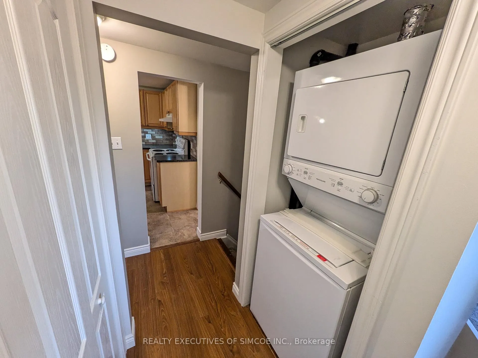 Photo 52 of 127 Innisfil Street, Barrie, Sanford — HOMEH