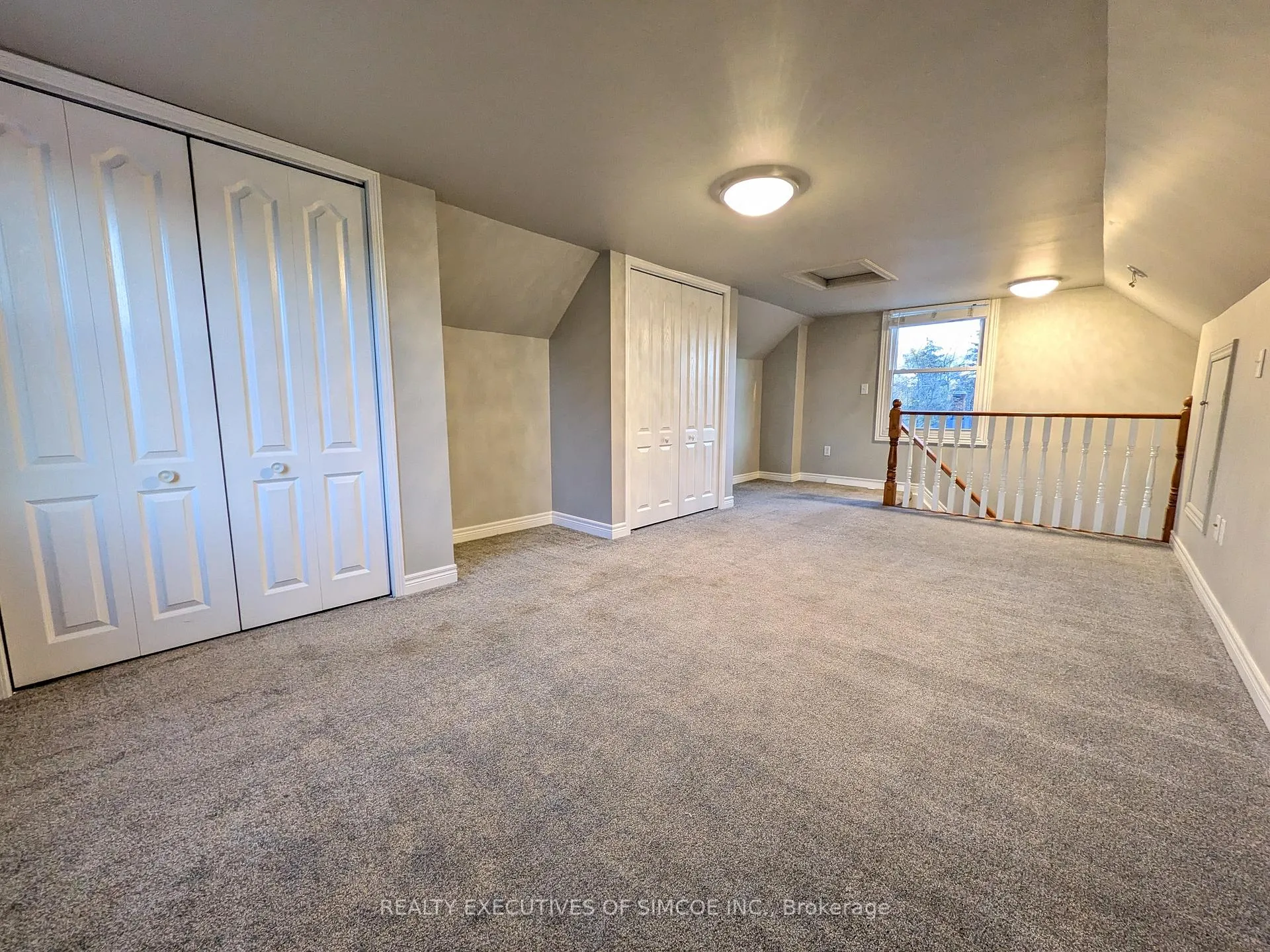 Photo 66 of 127 Innisfil Street, Barrie, Sanford — HOMEH