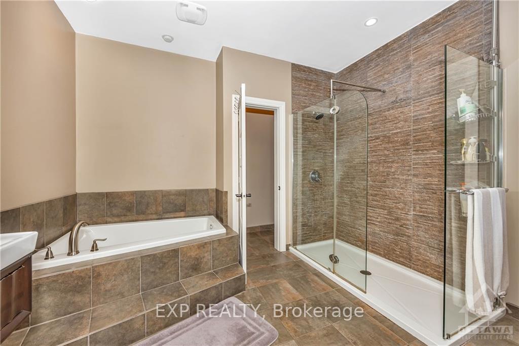 Photo 7 of 8121 Adam Baker Way, Ottawa, Osgoode Twp North of Reg Rd 6 — HOMEH