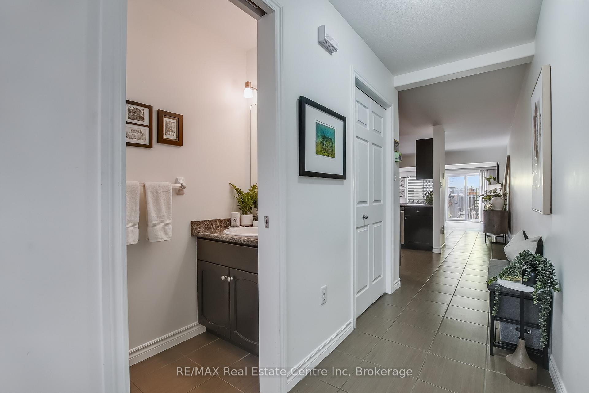 Photo 4 of 81 Mussen Street, Guelph, Victoria North — HOMEH
