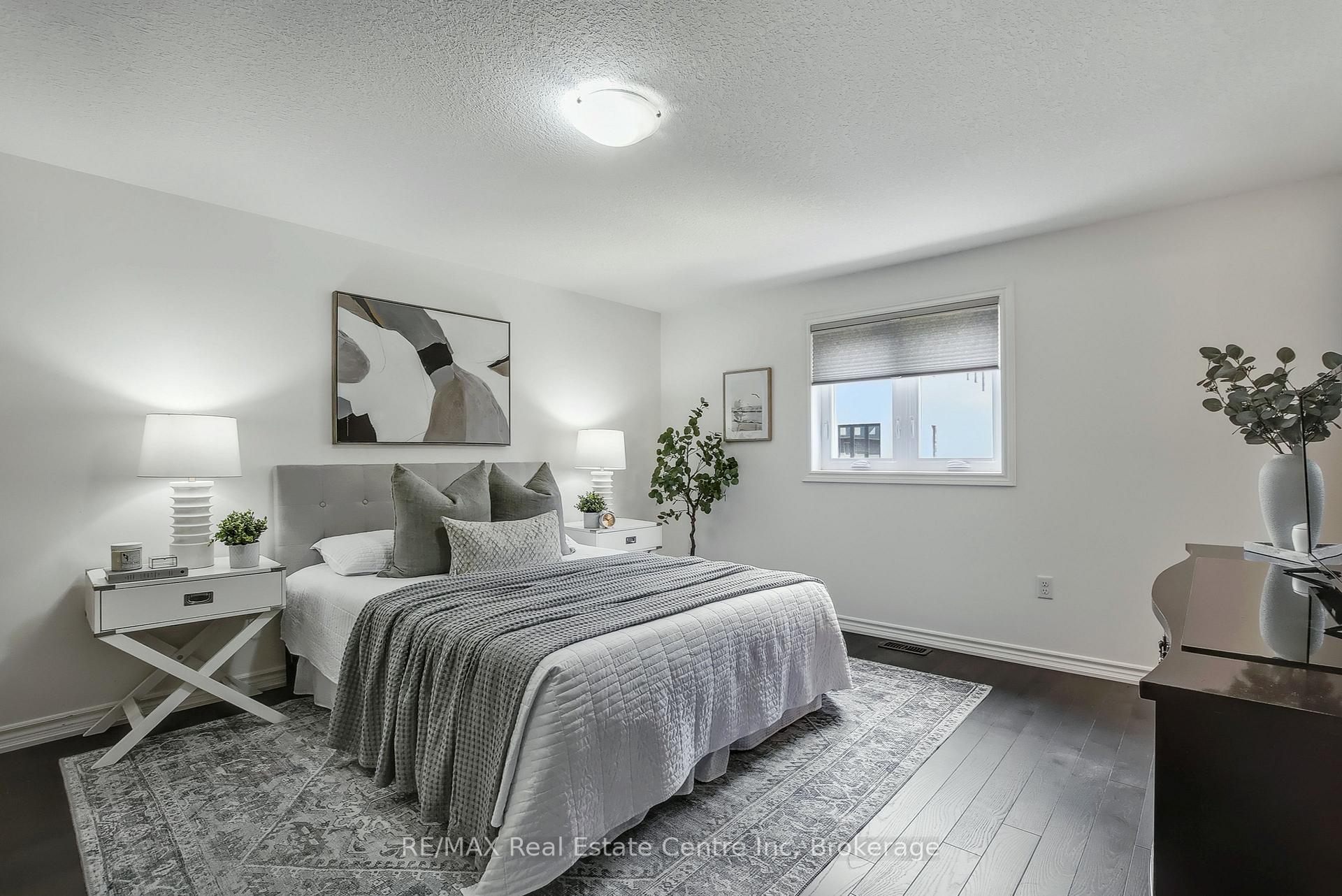 Photo 16 of 81 Mussen Street, Guelph, Victoria North — HOMEH