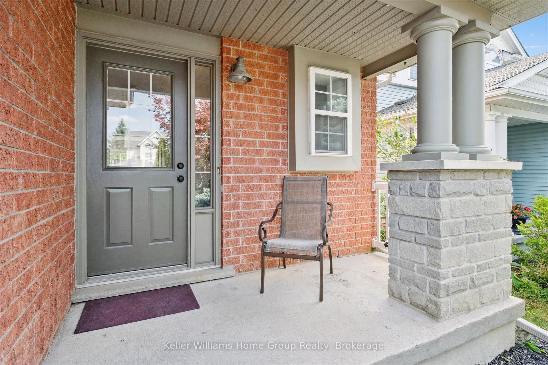 Photo 4 of 47 Buckthorn Crescent, Guelph, Grange Road — HOMEH