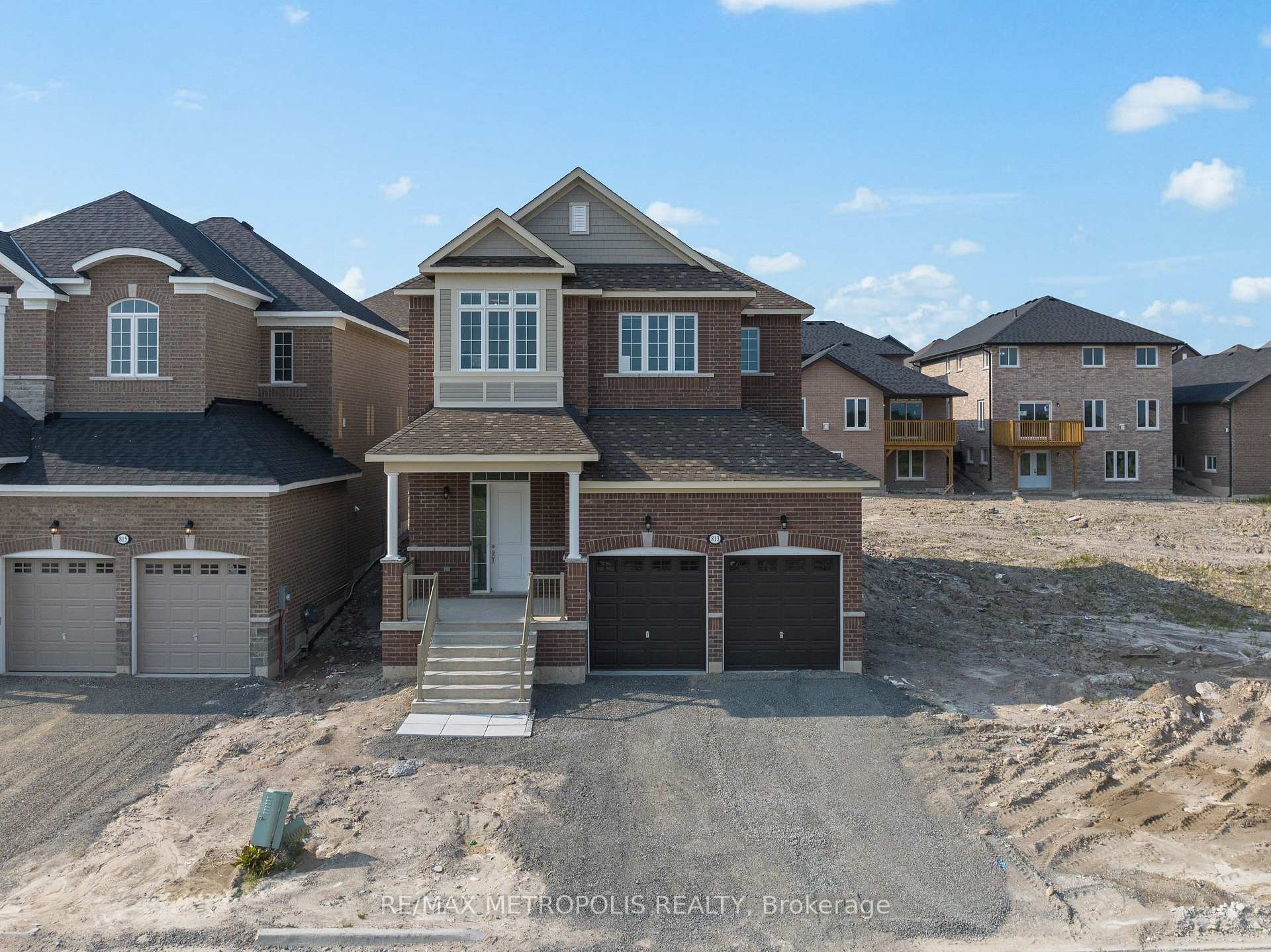 Front of 813 Steinberg Court N
